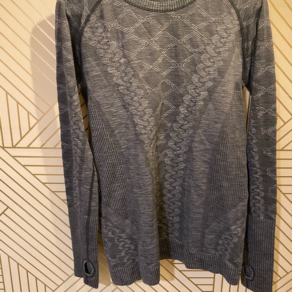 Lululemon Restless Pullover - Picture 3 of 6